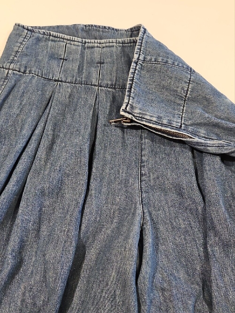 Free People Wide-Leg Soft Chambray Jeans - Dark Blue 0103 - Picture 11 of 16